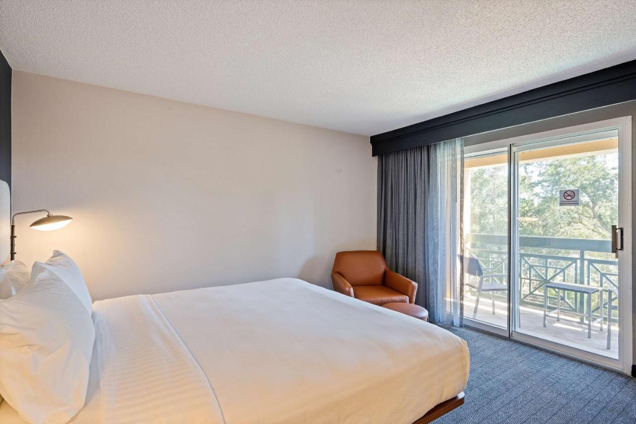 โซเนสตา ซีเลกต์ ซานรามอน Hotel ภายนอก รูปภาพ